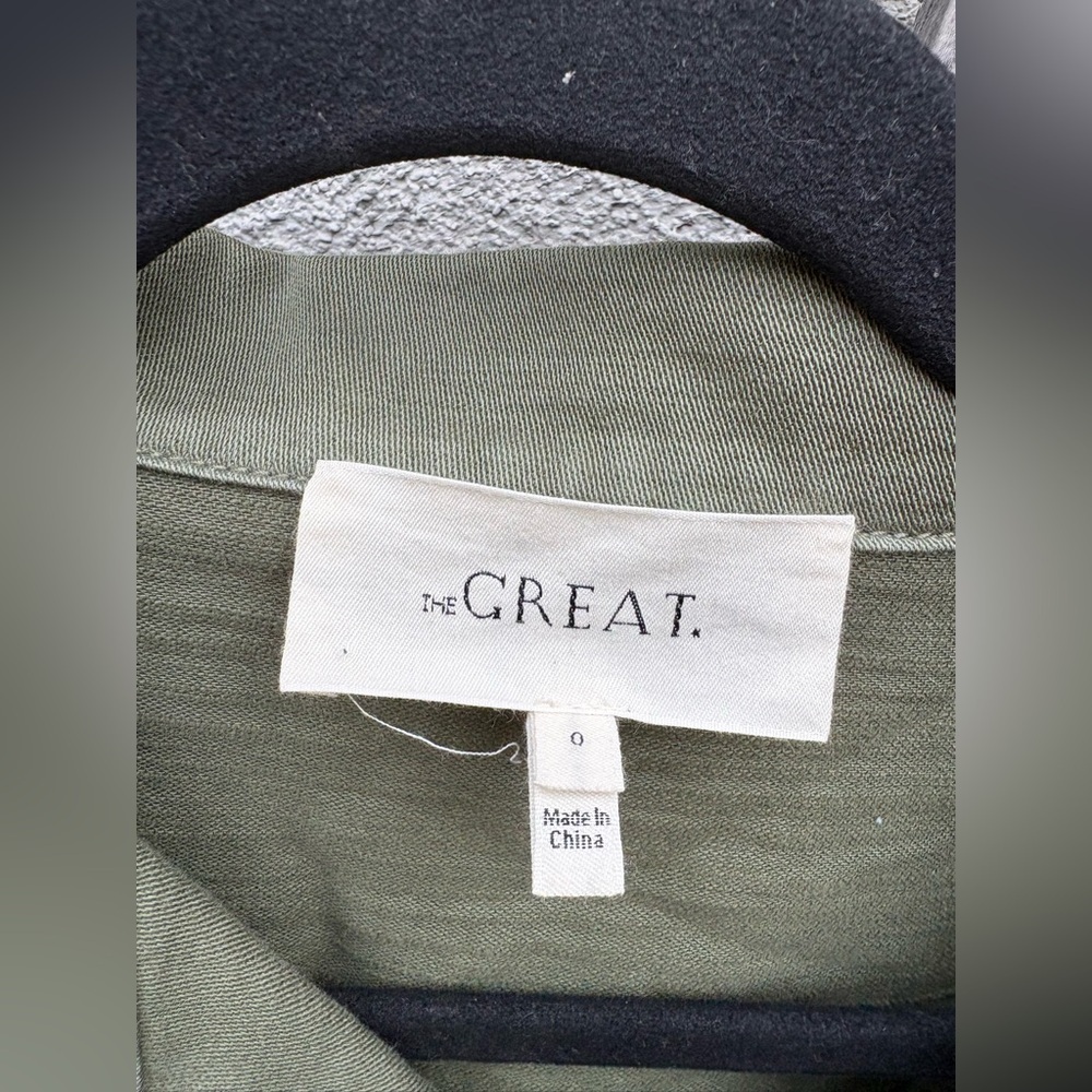 THE GREAT. THE VINTAGE ARMY JACKET W/ DAISY APPLIQUE in CLASSIC ARMY - Picture 6 of 10